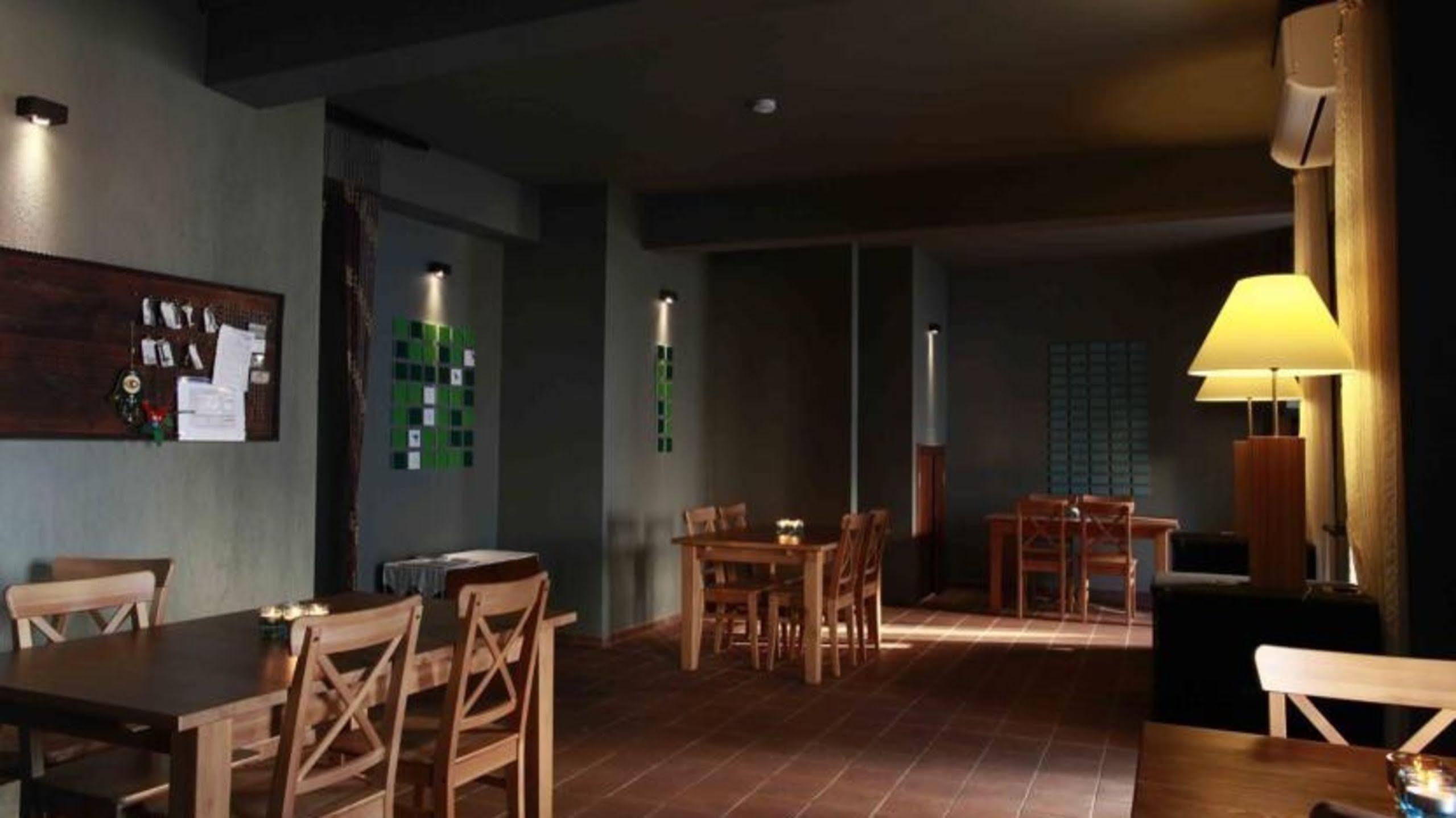The Green Goose Hotel Датча Экстерьер фото